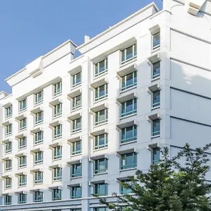 https://hotel-81-orchid.singapore-best-hotels.net