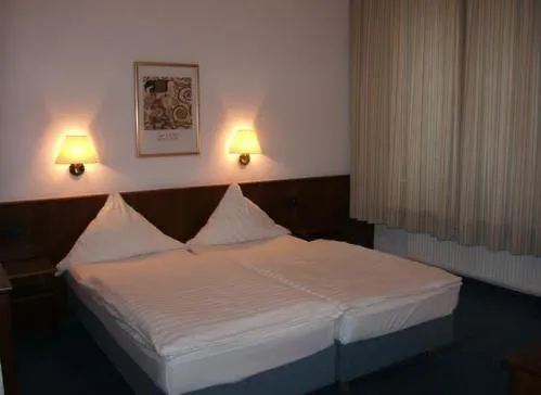 Hotel Domspitzen Cologne Germany